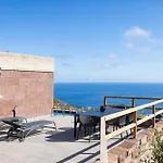 Nyaraló Muru House Anaga *