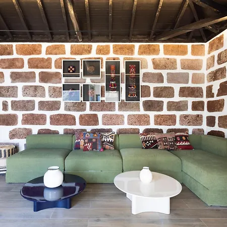 Muru House Anaga *