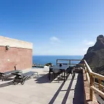 Semesterbostad Muru House Anaga