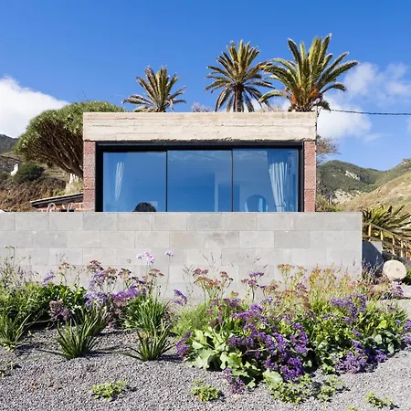 Semesterbostad Muru House Anaga